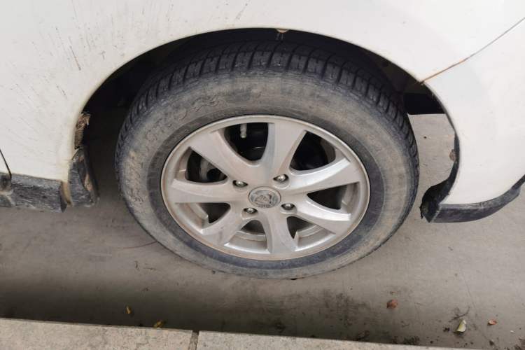 Used CHANGAN KAICHENG Ounuo S 2014 1.5L Base Version Right Front Wheel Hub