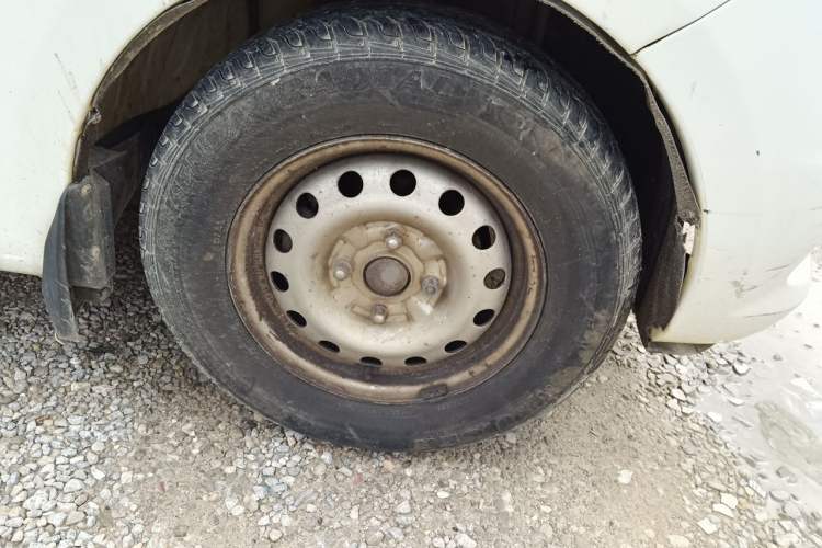 Used CHANGAN KAICHENG Ounuo S 2014 1.3L Happiness Model Right Front Wheel Hub