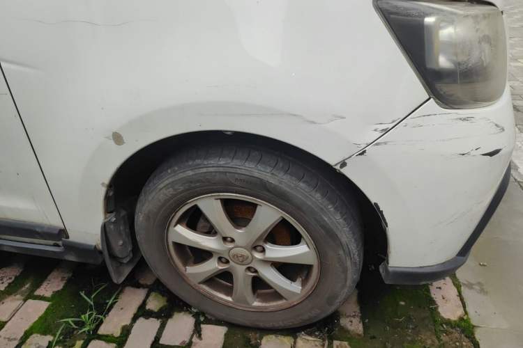 Used CHANGAN KAICHENG Ounuo S 2014 1.5L Elite Model Right Front Wheel Hub