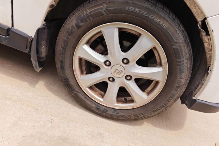 Used CHANGAN KAICHENG Ounuo S 2014 1.5L Base Version Right Front Wheel Hub