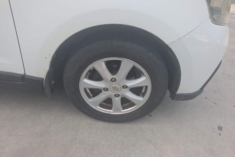 Used CHANGAN KAICHENG Ounuo S 2014 1.5L Base Version Right Front Wheel Hub