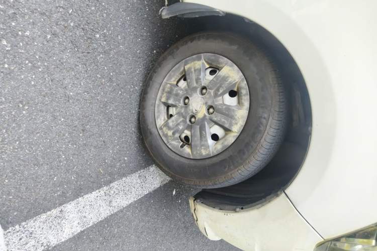 Used CHANGAN KAICHENG Ounuo S 2014 1.3L Happiness Model Right Front Wheel Hub