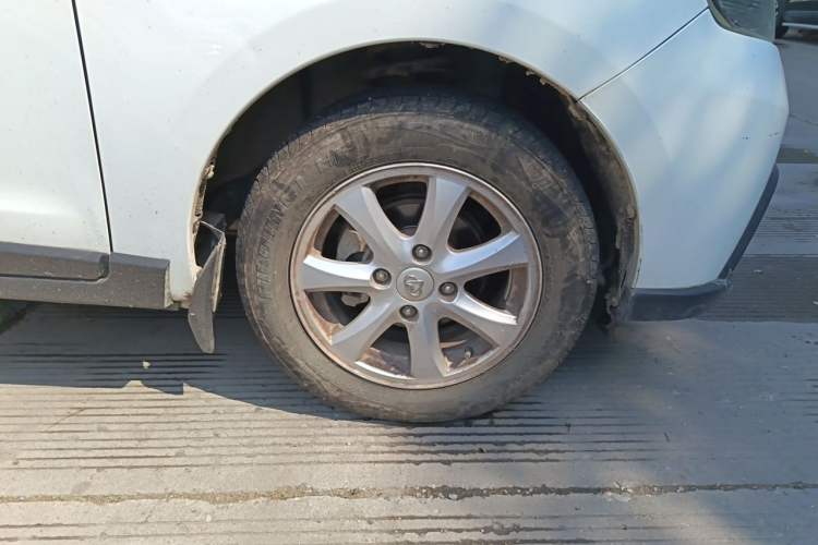 Used CHANGAN KAICHENG Ounuo S 2014 1.5L Base Version Right Front Wheel Hub