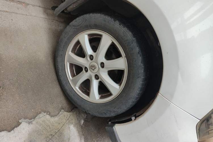 Used CHANGAN KAICHENG Ounuo S 2014 1.5L Base Version Right Front Wheel Hub