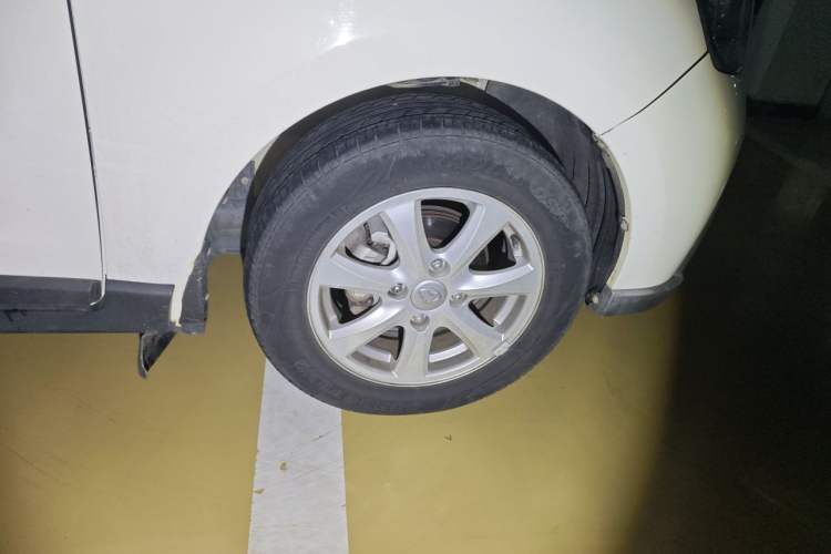 Used CHANGAN KAICHENG Ounuo S 2014 1.5L Base Version Right Front Wheel Hub