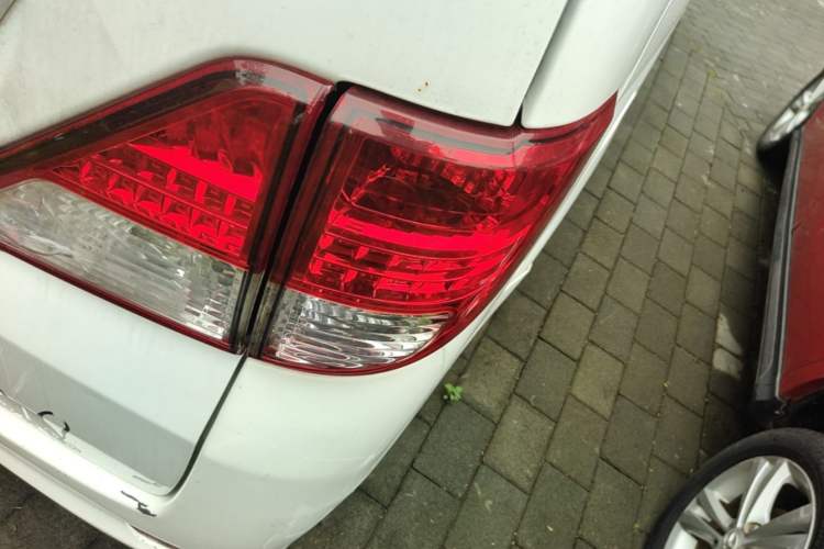 Used CHANGAN KAICHENG Ounuo S 2014 1.3L Happiness Model Right Rear Taillight