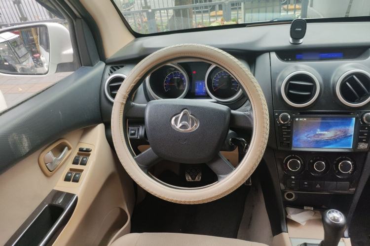 Used CHANGAN KAICHENG Ounuo S 2014 1.5L Elite Model Steering Wheel