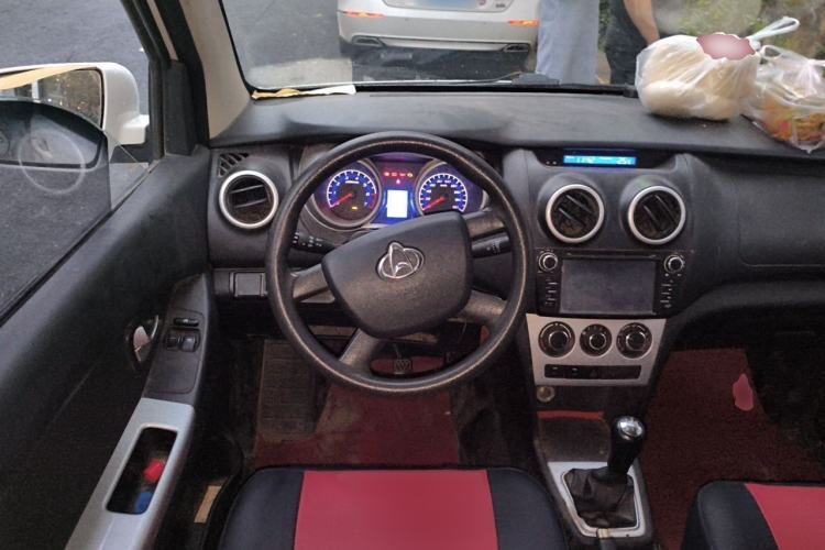 Used CHANGAN KAICHENG Ounuo S 2014 1.5L Base Version Steering Wheel
