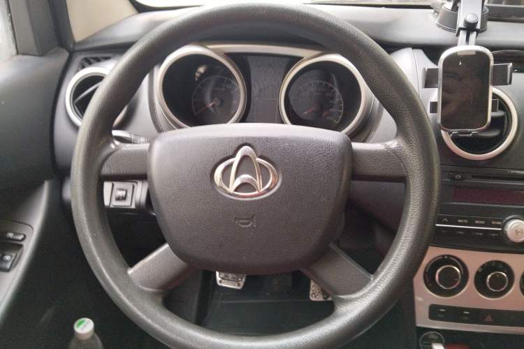 Used CHANGAN KAICHENG Ounuo S 2014 1.3L Happiness Model Steering Wheel