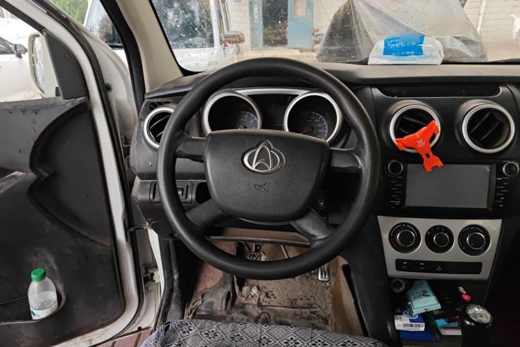 Used CHANGAN KAICHENG Ounuo S 2014 1.5L Base Version Steering Wheel