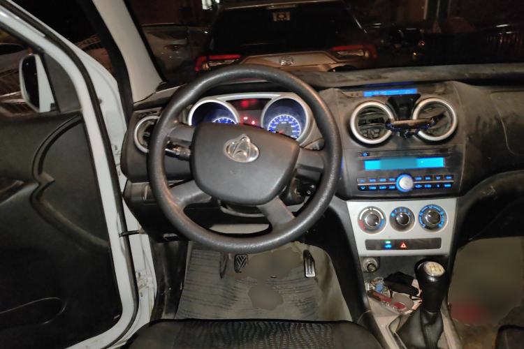 Used CHANGAN KAICHENG Ounuo S 2014 1.3L Happiness Model Steering Wheel