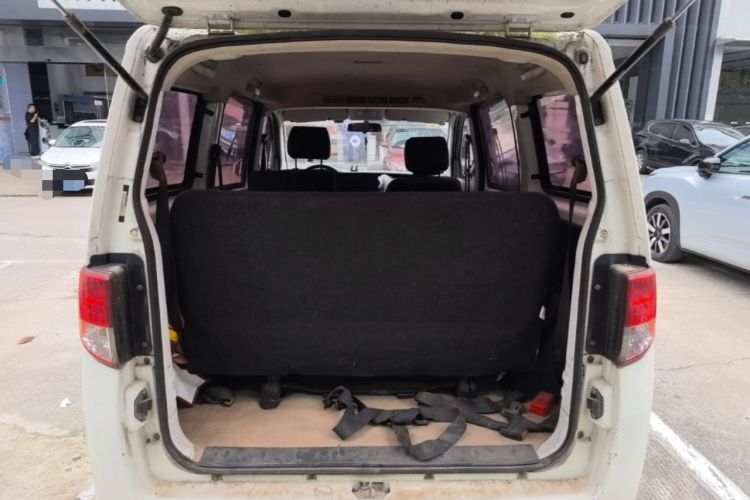 Used CHANGAN KAICHENG Ounuo S 2014 1.5L Base Version Trunk