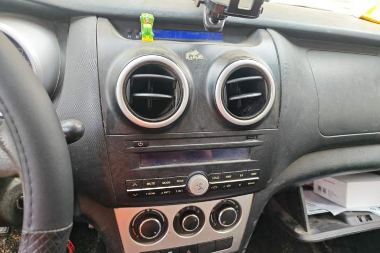 Used CHANGAN KAICHENG Ounuo S 2014 1.5L Base Version Audio And AC Panel