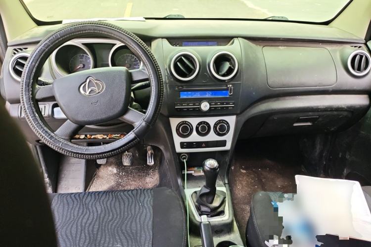 Used CHANGAN KAICHENG Ounuo S 2014 1.3L Base Version Center Console