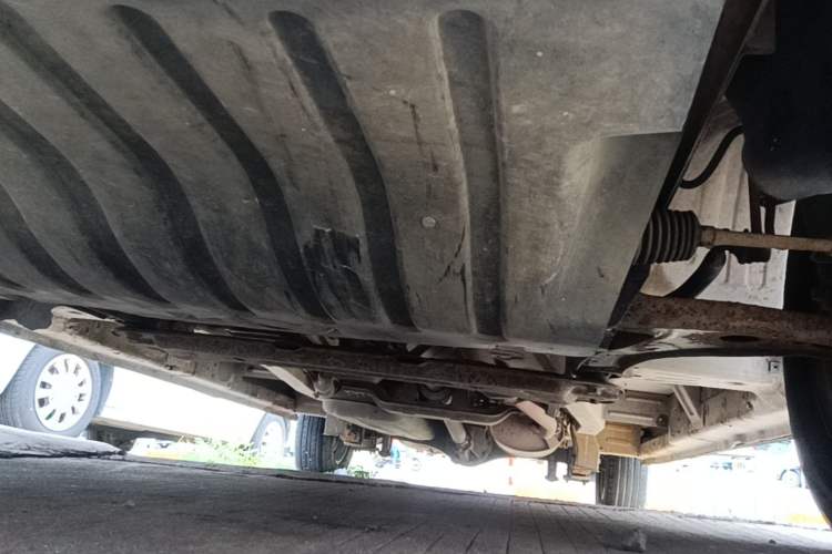 Used CHANGAN KAICHENG Ounuo S 2014 1.3L Base Version Chassis Front
