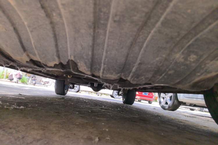 Used CHANGAN KAICHENG Ounuo S 2014 1.5L Luxury Model Chassis Front