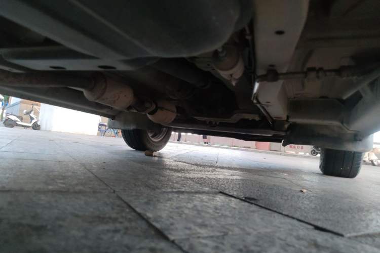 Used CHANGAN KAICHENG Ounuo S 2014 1.5L Base Version Chassis Rear