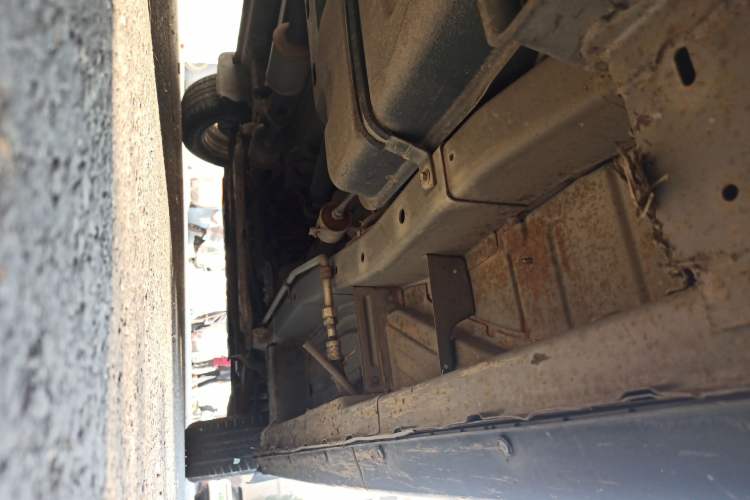 Used CHANGAN KAICHENG Ounuo S 2014 1.5L Elite Model Chassis Rear Right
