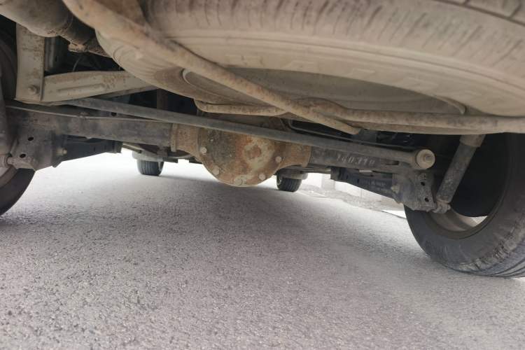 Used CHANGAN KAICHENG Ounuo S 2014 1.5L Luxury Model Chassis Rear