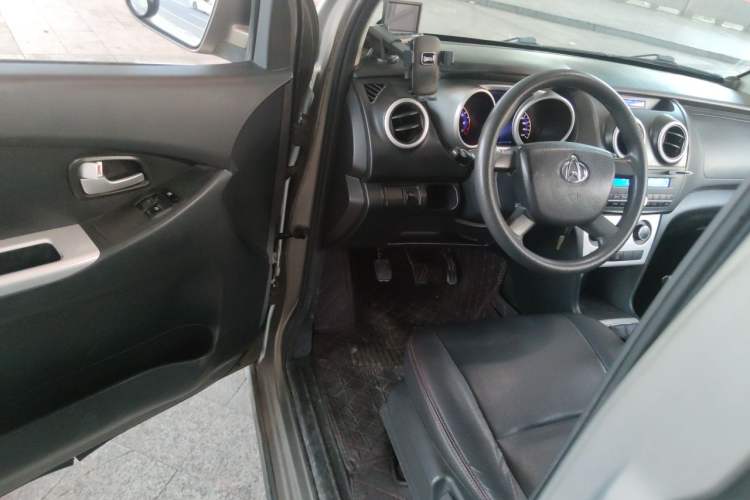 Used CHANGAN KAICHENG Ounuo S 2014 1.5L Base Version Driver Seat