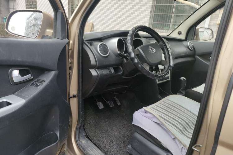 Used CHANGAN KAICHENG Ounuo S 2014 1.5L Base Version Driver Seat