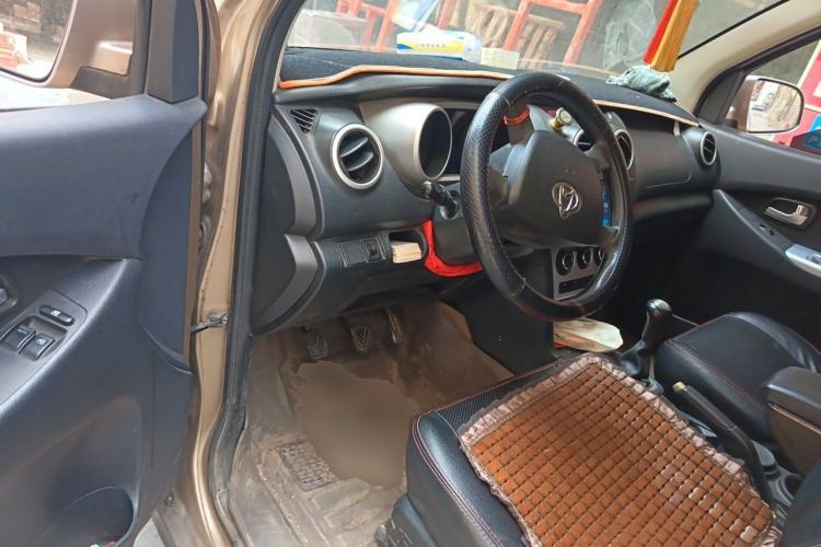 Used CHANGAN KAICHENG Ounuo S 2014 1.5L Base Version Driver Seat