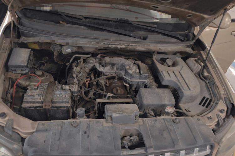 Used CHANGAN KAICHENG Ounuo S 2014 1.5L Elite Model Engine Bay