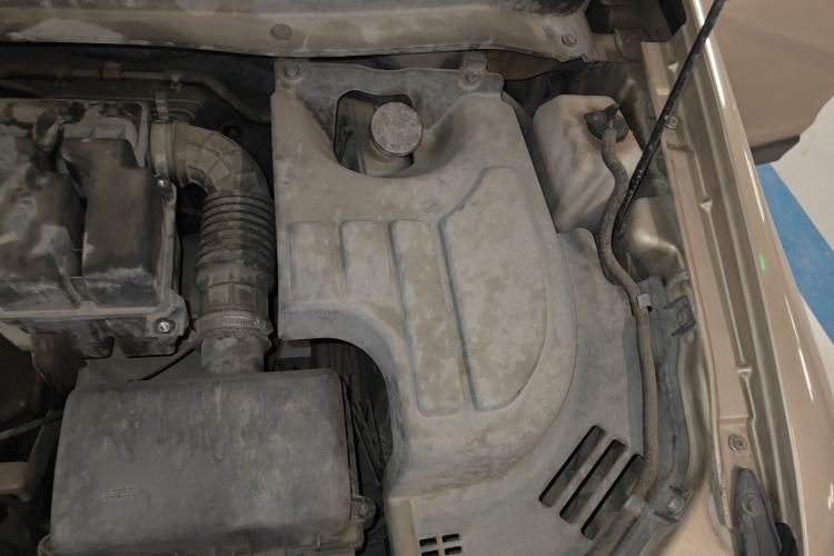 Used CHANGAN KAICHENG Ounuo S 2014 1.5L Elite Model Engine Bay Left