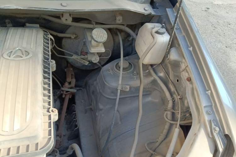 Used CHANGAN KAICHENG Ounuo S 2014 1.3L Happiness Model Engine Bay Left