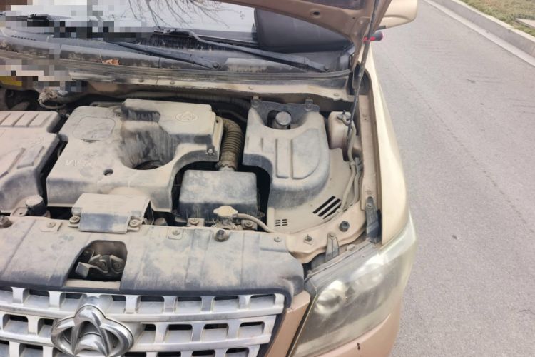 Used CHANGAN KAICHENG Ounuo S 2014 1.5L Luxury Model Engine Bay Left
