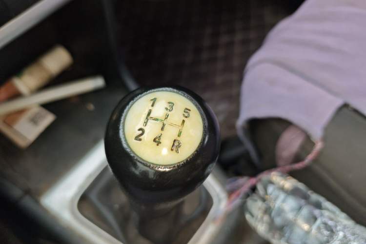 Used CHANGAN KAICHENG Ounuo S 2014 1.5L Base Version Gear Lever