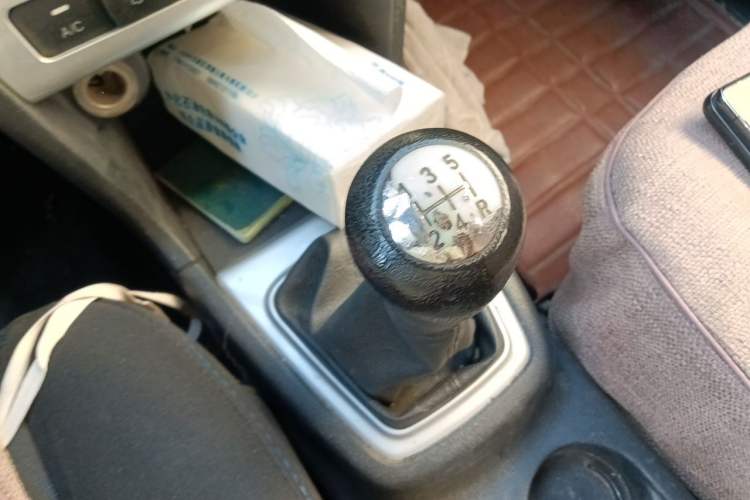 Used CHANGAN KAICHENG Ounuo S 2014 1.3L Happiness Model Gear Lever
