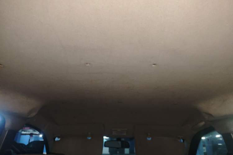 Used CHANGAN KAICHENG Ounuo S 2014 1.5L Luxury Model Headliner