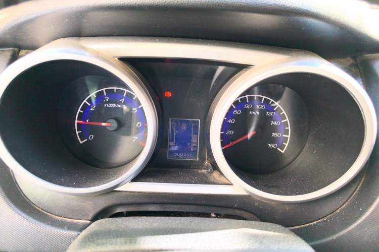 Used CHANGAN KAICHENG Ounuo S 2014 1.5L Luxury Model Instrument Cluster