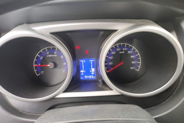 Used CHANGAN KAICHENG Ounuo S 2014 1.5L Base Version Instrument Cluster