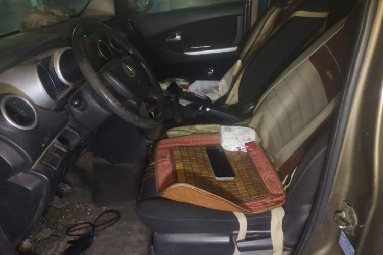 Used CHANGAN KAICHENG Ounuo S 2014 1.5L Luxury Model Left Front Seat