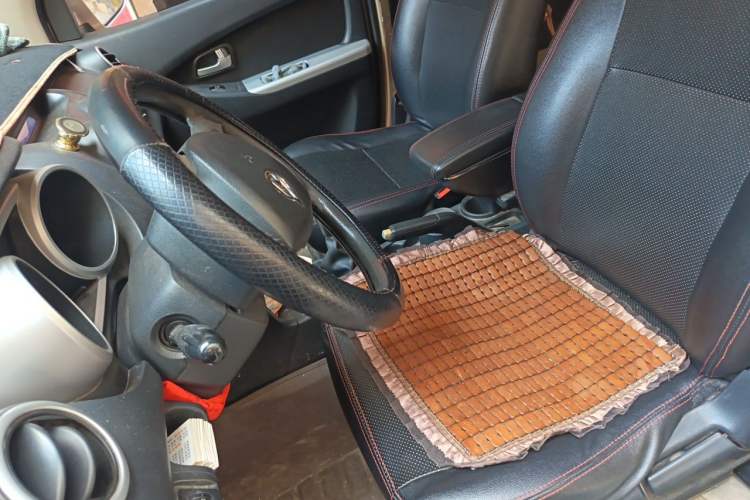 Used CHANGAN KAICHENG Ounuo S 2014 1.5L Base Version Left Front Seat
