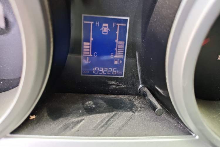 Used CHANGAN KAICHENG Ounuo S 2014 1.3L Base Version Odometer Close Up
