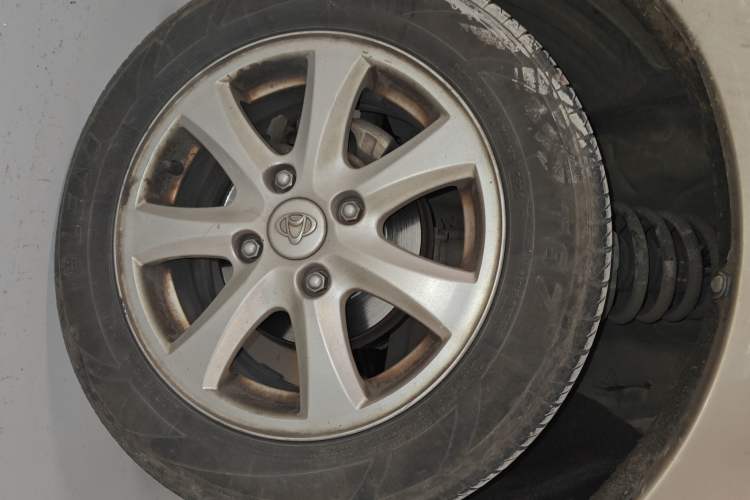 Used CHANGAN KAICHENG Ounuo S 2014 1.5L Elite Model Right Front Wheel Hub