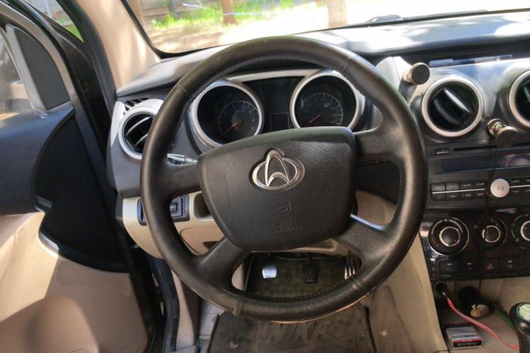 Used CHANGAN KAICHENG Ounuo S 2014 1.5L Luxury Model Steering Wheel