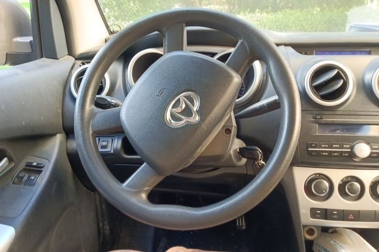 Used CHANGAN KAICHENG Ounuo S 2014 1.3L Happiness Model Steering Wheel