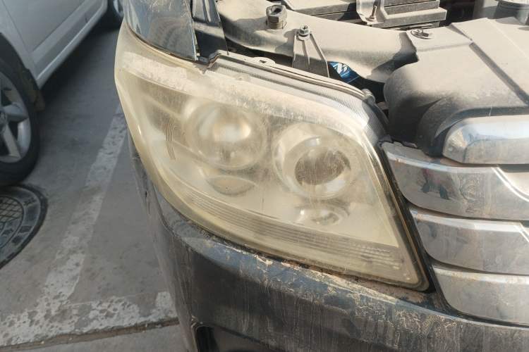 Used CHANGAN KAICHENG Ounuo S 2015 1.5L Jin Ouno Elite Model Right Front Headlight