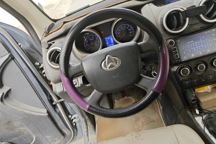 Used CHANGAN KAICHENG Ounuo S 2015 1.5L Jin Ouno Elite Model Steering Wheel