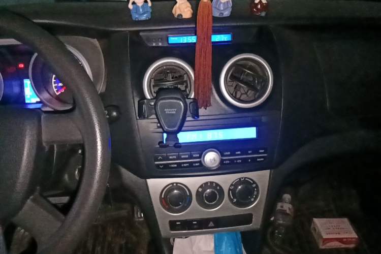 Used CHANGAN KAICHENG Ounuo S  Audio And AC Panel