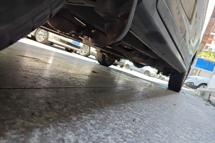 Used CHANGAN KAICHENG Ounuo S 2015 1.5L Jin Ouno Standard Model Chassis Front Left