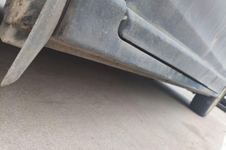 Used CHANGAN KAICHENG Ounuo S 2015 1.5L CNG Model Chassis Front Left