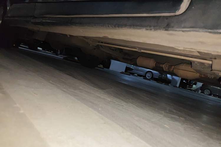 Used CHANGAN KAICHENG Ounuo S 2015 1.5L Jin Ouno Standard Model Chassis Front Right