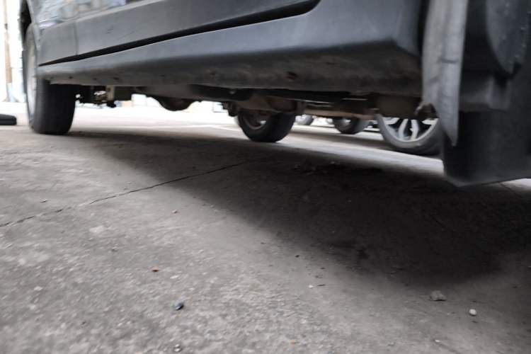 Used CHANGAN KAICHENG Ounuo S 2015 1.5L Jinouno Luxury Model Chassis Front Right
