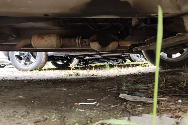 Used CHANGAN KAICHENG Ounuo S 2015 1.5L Jin Ouno Standard Model Chassis Front Right