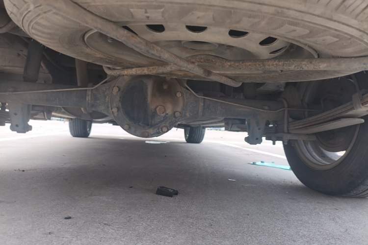 Used CHANGAN KAICHENG Ounuo S 2015 1.5L CNG Model Chassis Rear